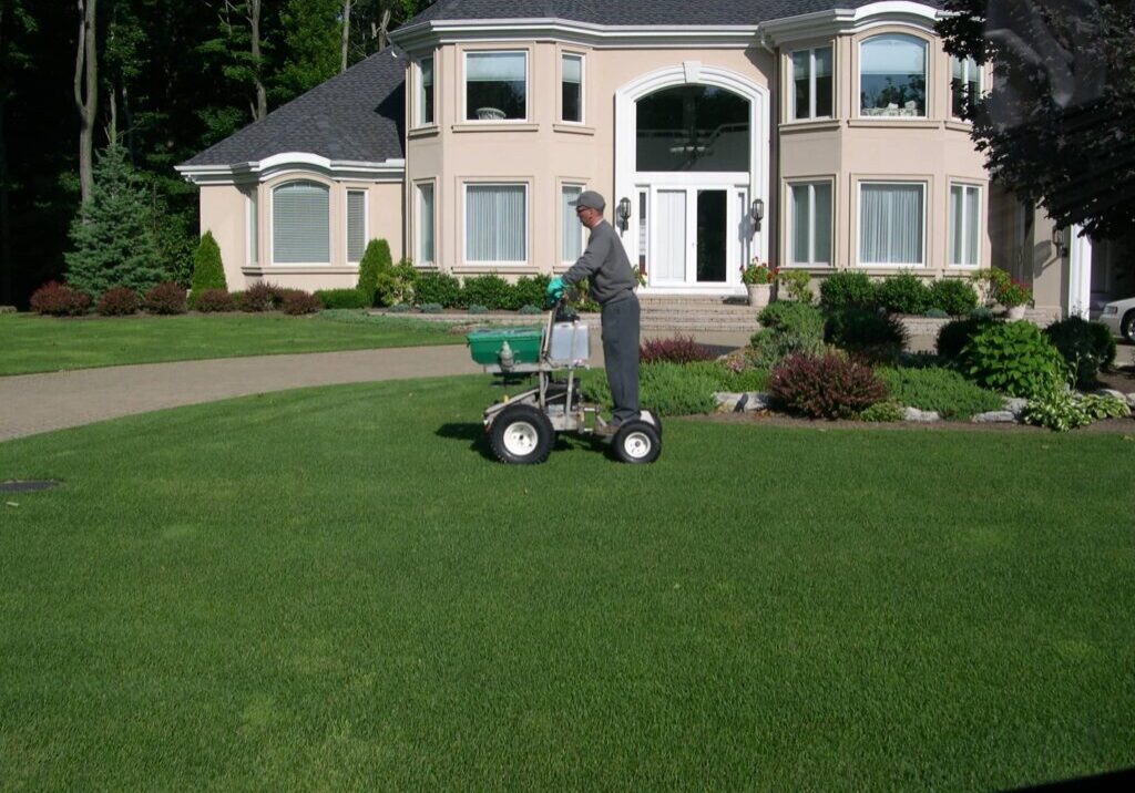 Getzville, NY Lawn Care